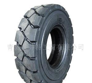 港口重型機(jī)械的堅(jiān)實(shí)伙伴 14.00-24與14.00-25港口輪胎